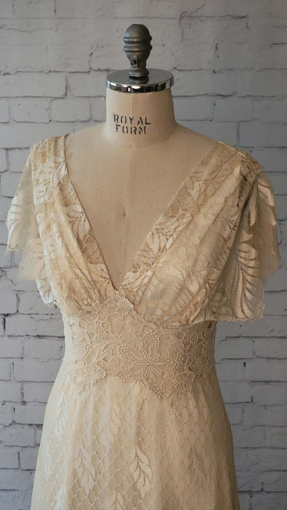 Vintage Lace Wedding Dresses UK