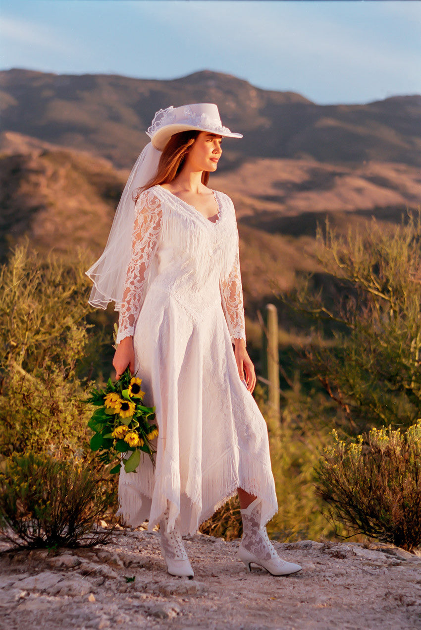 Modest Country Western Wedding dresses A-Line Sweetheart Half Sleeves Plus  Size Garden Bridal Gowns - AliExpress