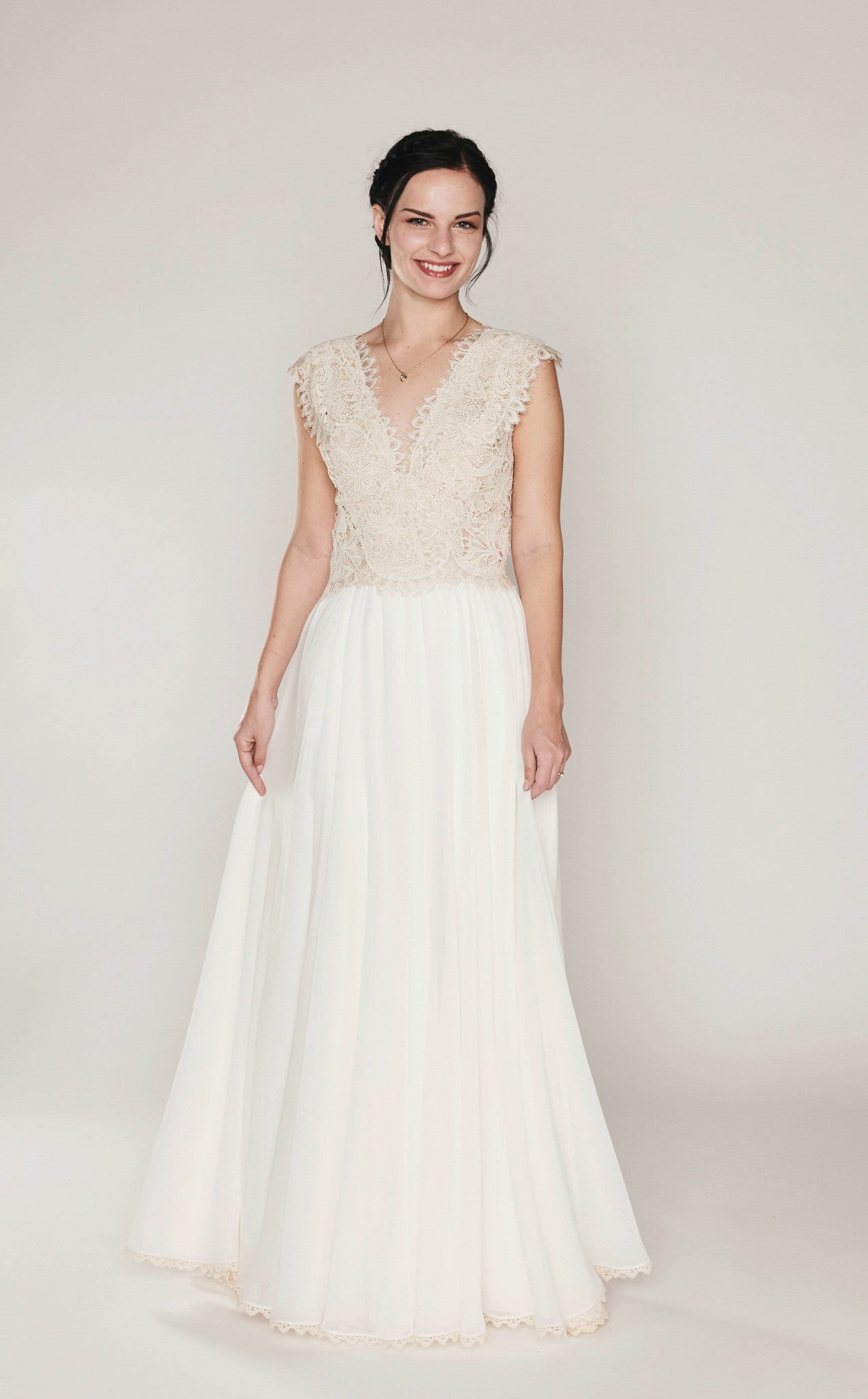 Megan Wedding Dress | Martin McCrea Bridal Couture | Wedding Gowns ...